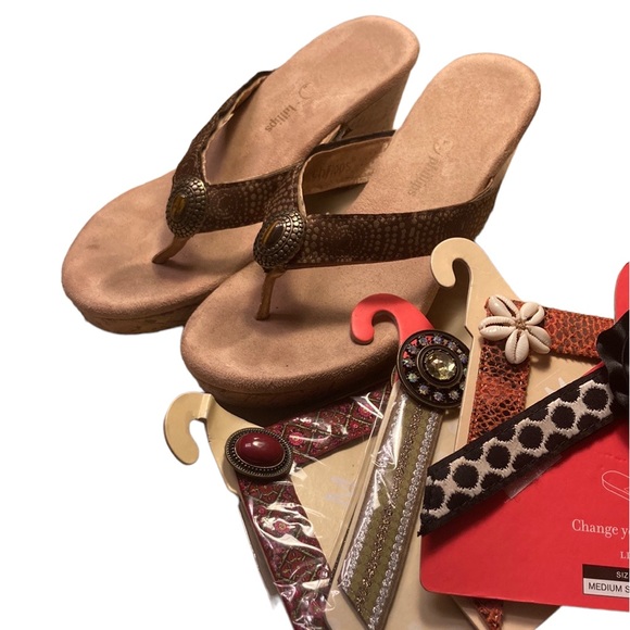 lindsay phillips Shoes - Lindsay Phillips Switch Flops Wedges Size 7